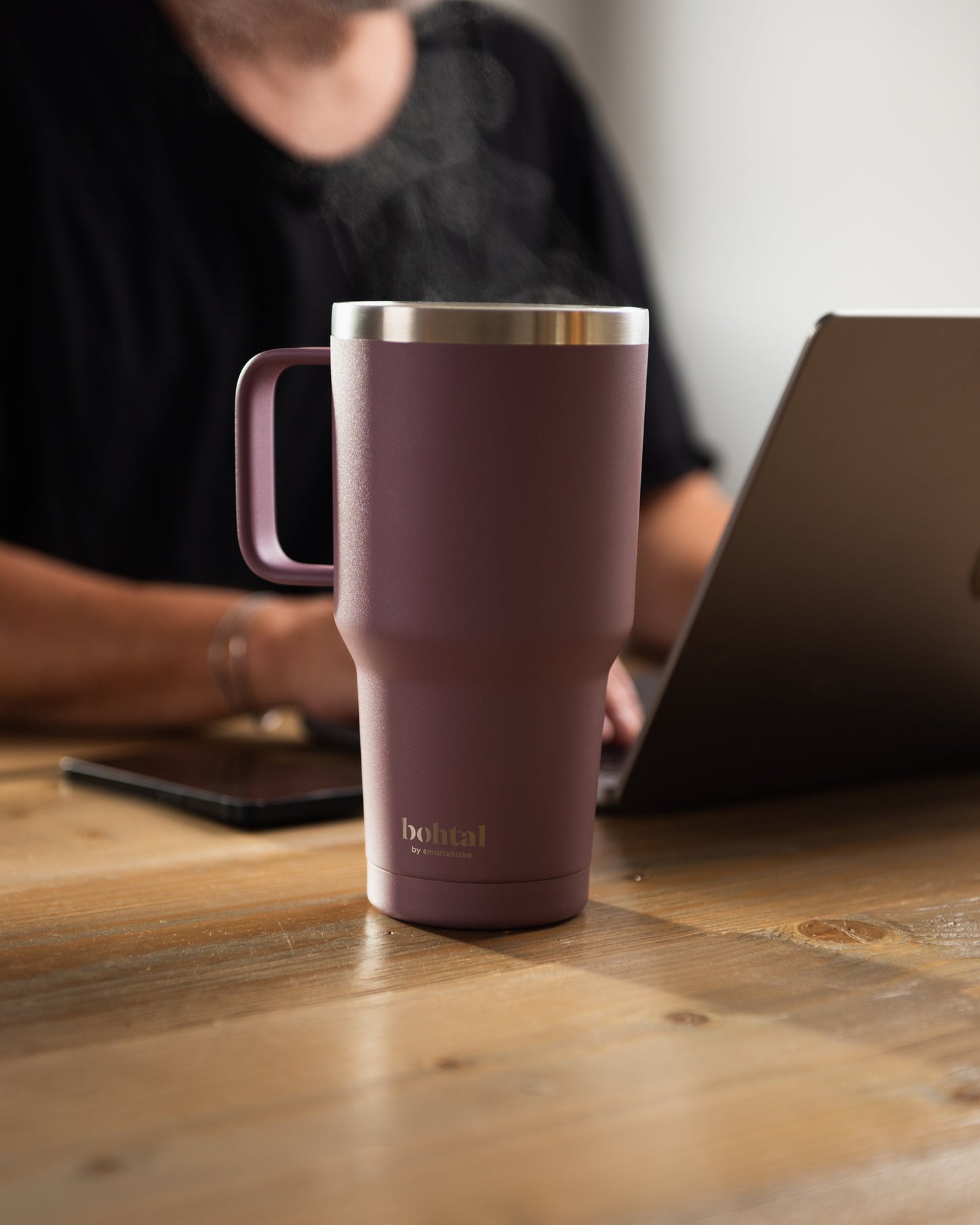 bohtal-insulated-nomad-tumbler-plum-v4 Bohtal_Insulated_Nomad_Tumbler_plum_lifestyle.jpg