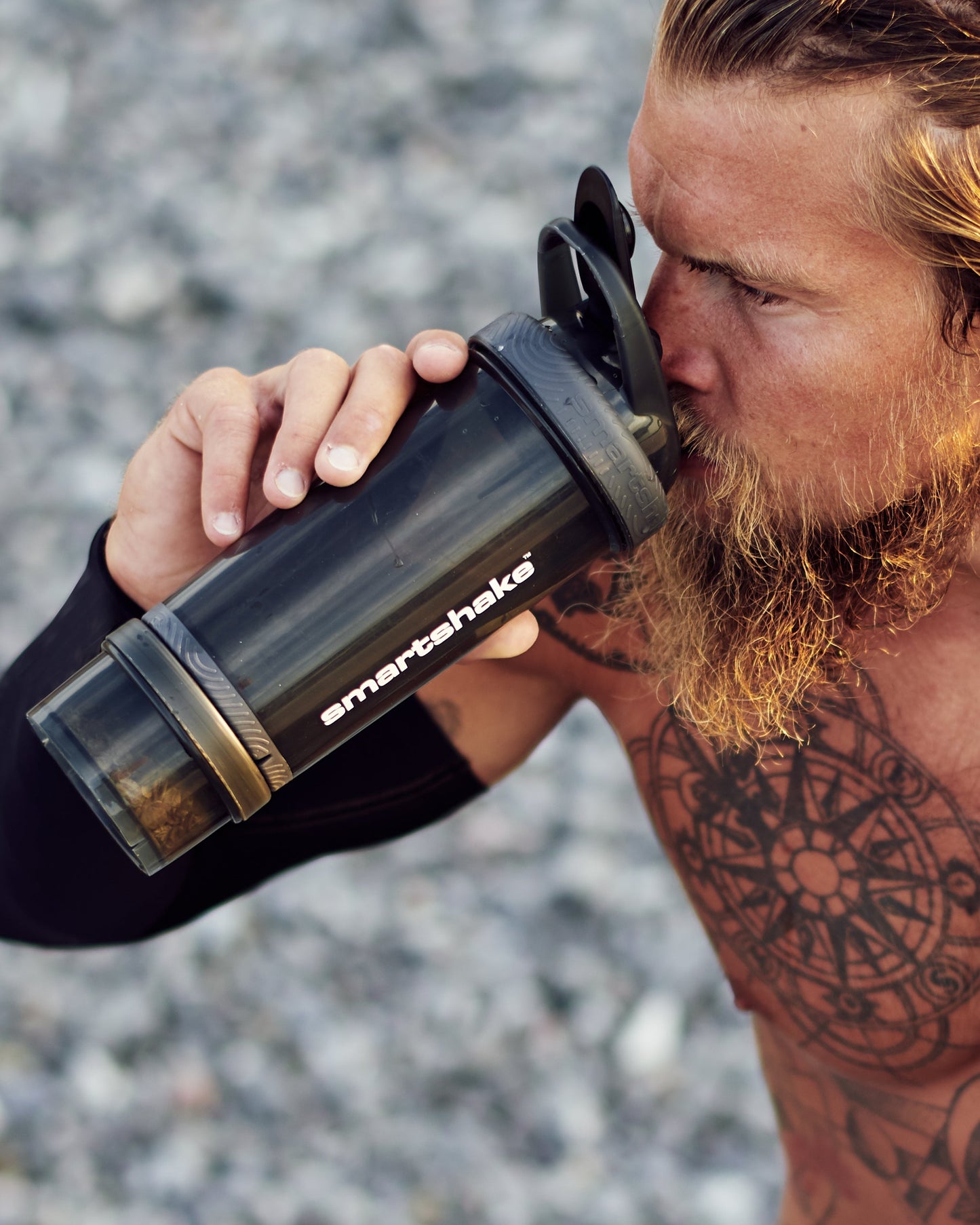 revive-black-r0 ReviveBlack3.jpg
