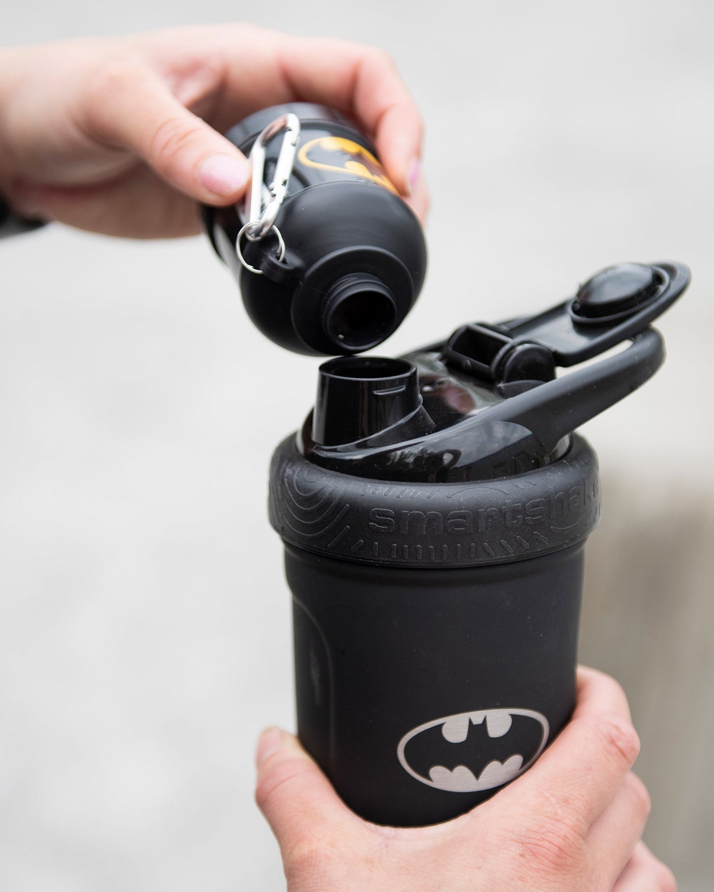 whey2go-funnel-batman-d6 Smartshake_Whey2Go_Batman_Lifestyle.jpg